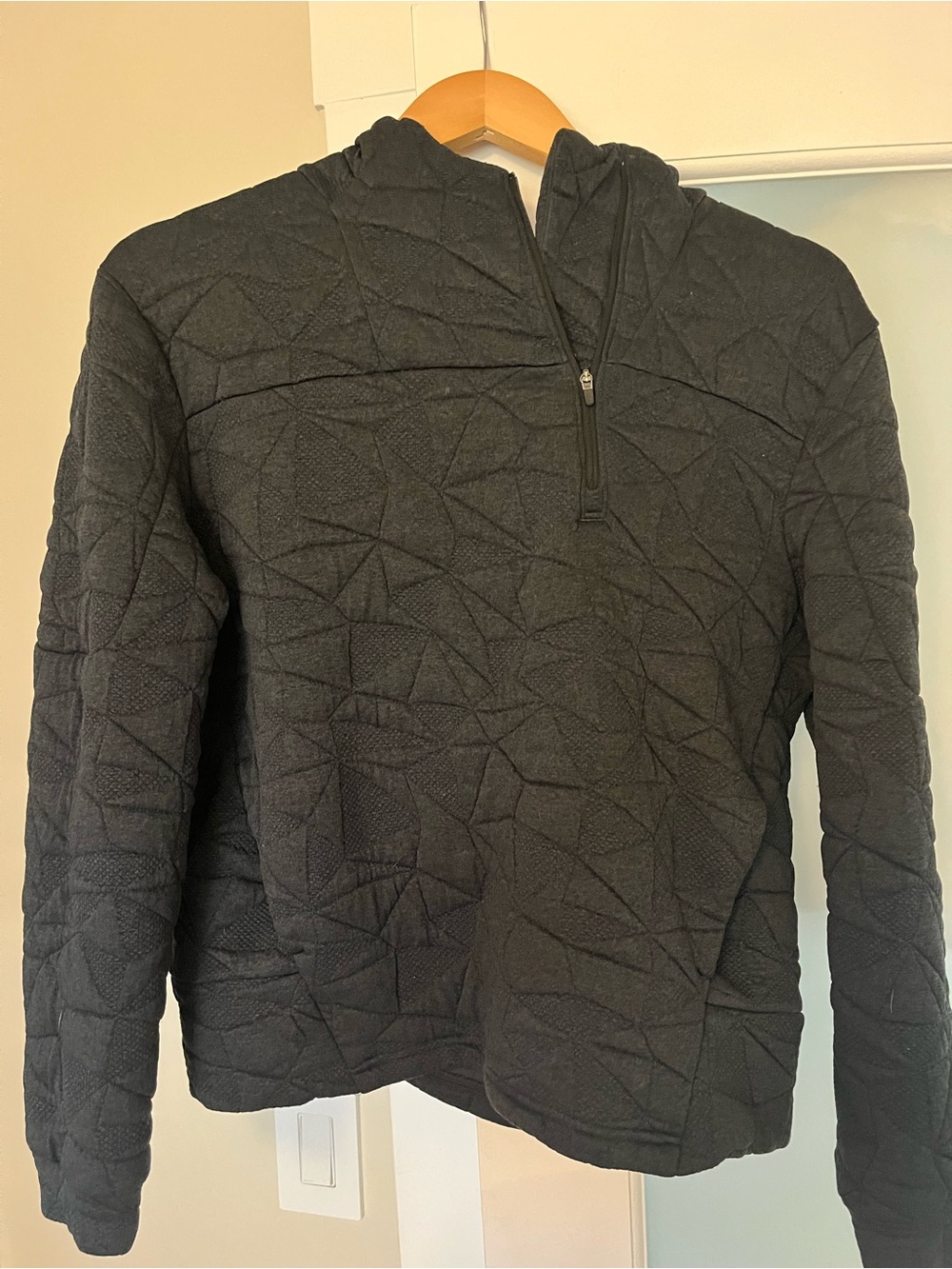 The North Face Quilted Half-Zip Hoodie - Black